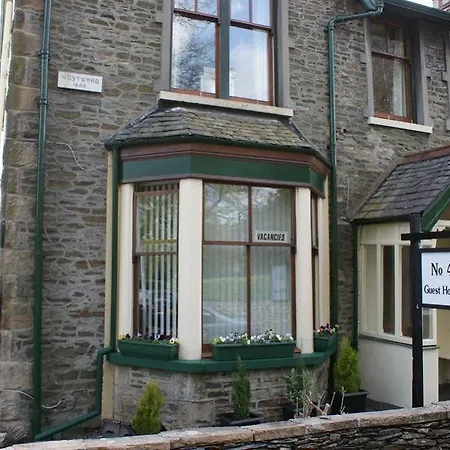Hotel No.4 3*