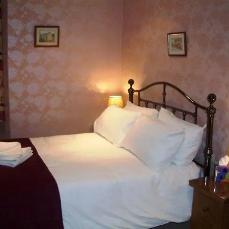 No.4 Hotel 3*